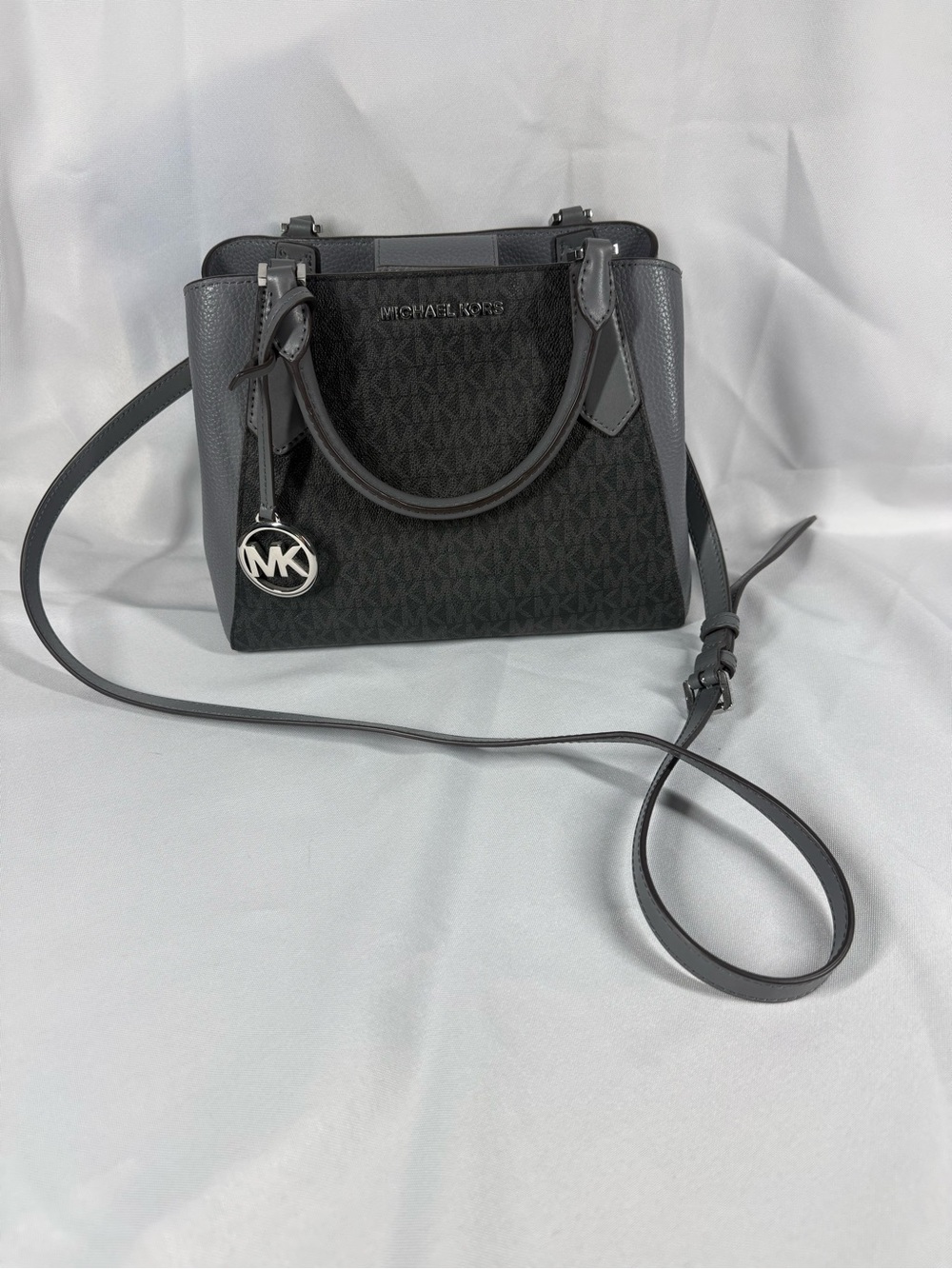 MICHAEL KORS KIMBERLY SMALL SATCHEL BAG MK GREY